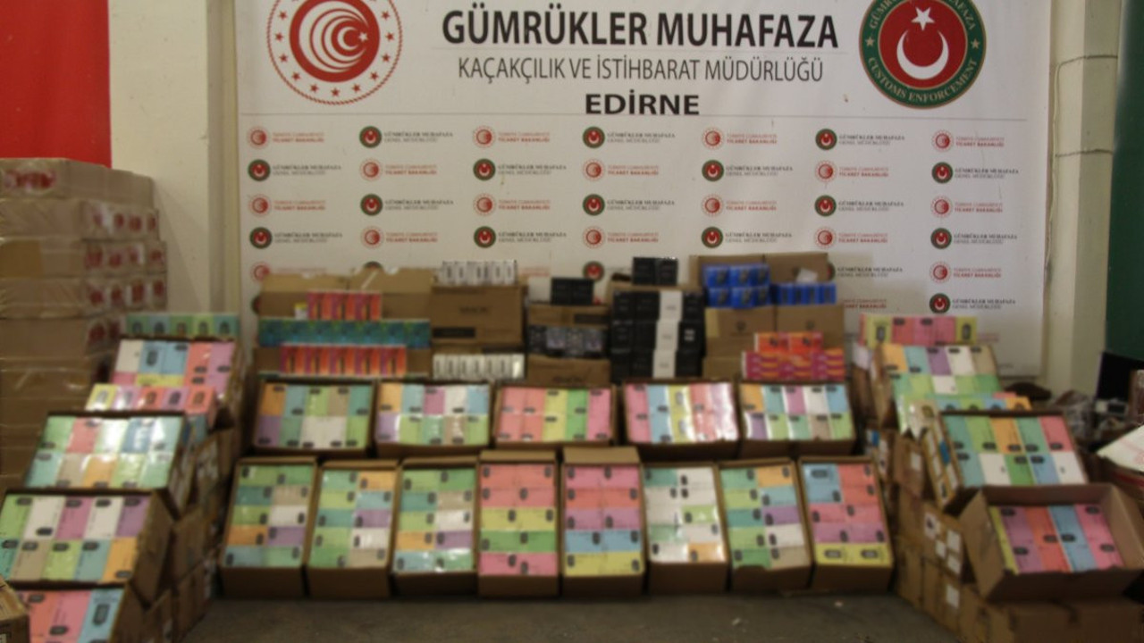 Gümrüklerde kaçak elektronik sigaralar ele geçirildi