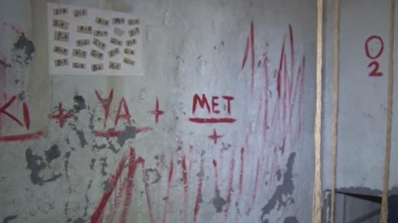 Ateistlerin bile Allah Allah diyerek kaçtığı ev. Bu eve parayla giriyorlar içeri girince de altlarına kaçırıyorlar