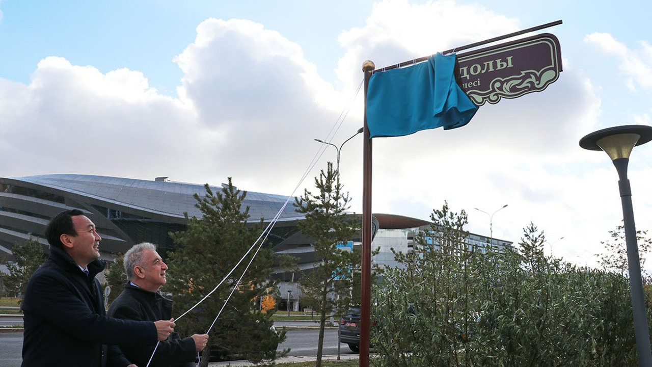 Kazakistan’da bir caddeye "Anadolu" ismi verildi