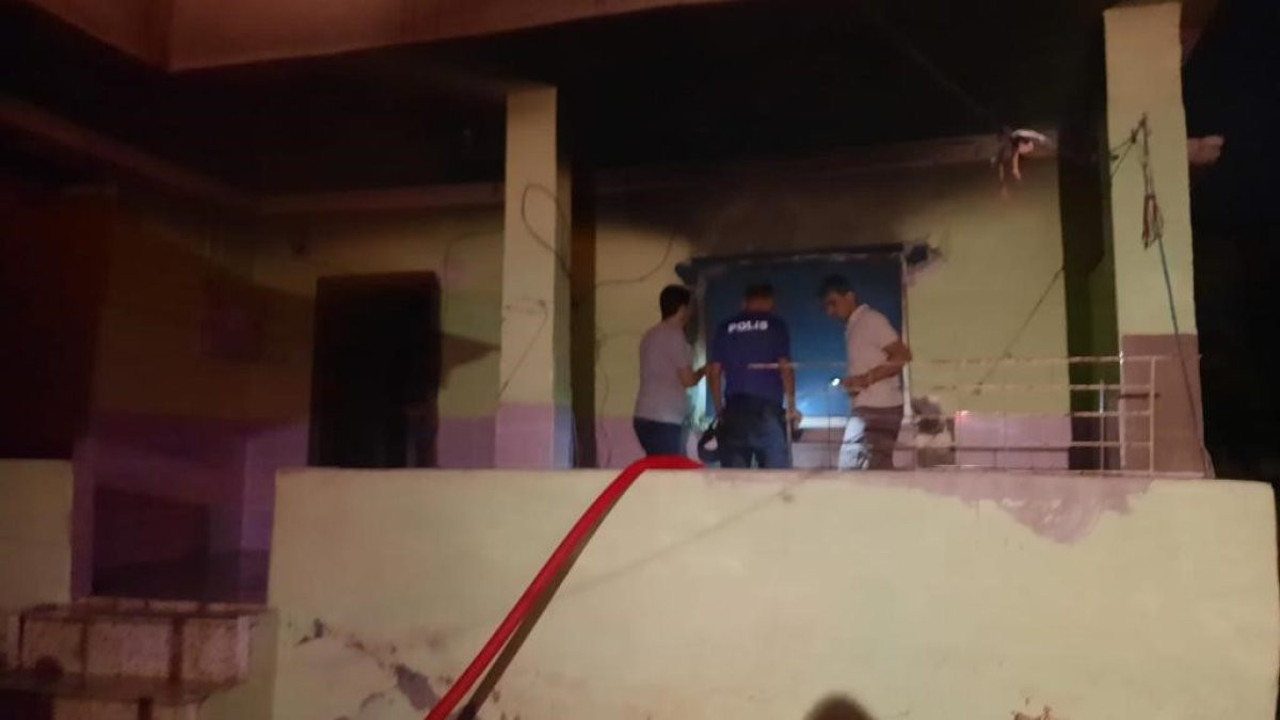 Hatay'da bir evde yangın çıktı (27 Ekim 2023)