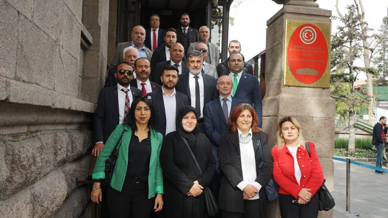 Remzi Çayır 1. Meclis'i ziyaret etti