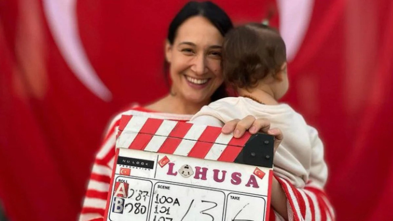 Gupse Özay'dan kızına bayram mesajı