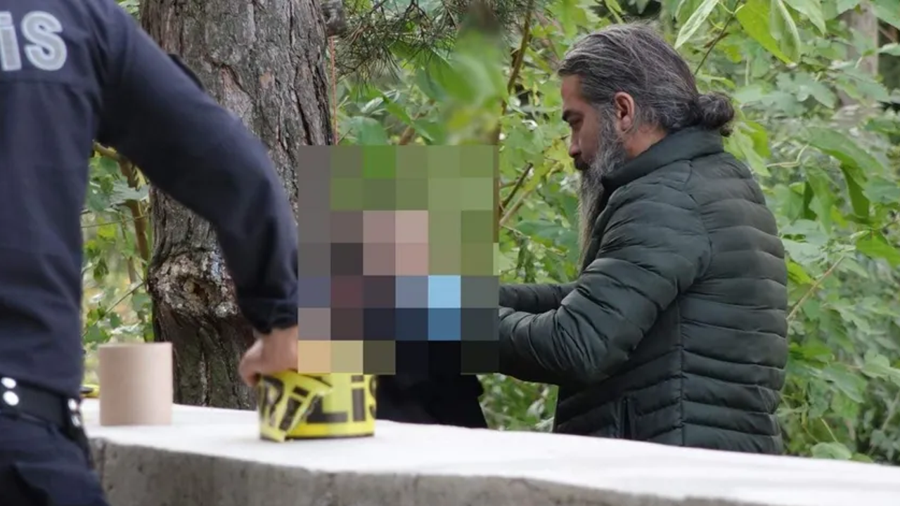 Çocuk parkında akıllara durgunluk veren olay. Ağaca asılı halde bulundu