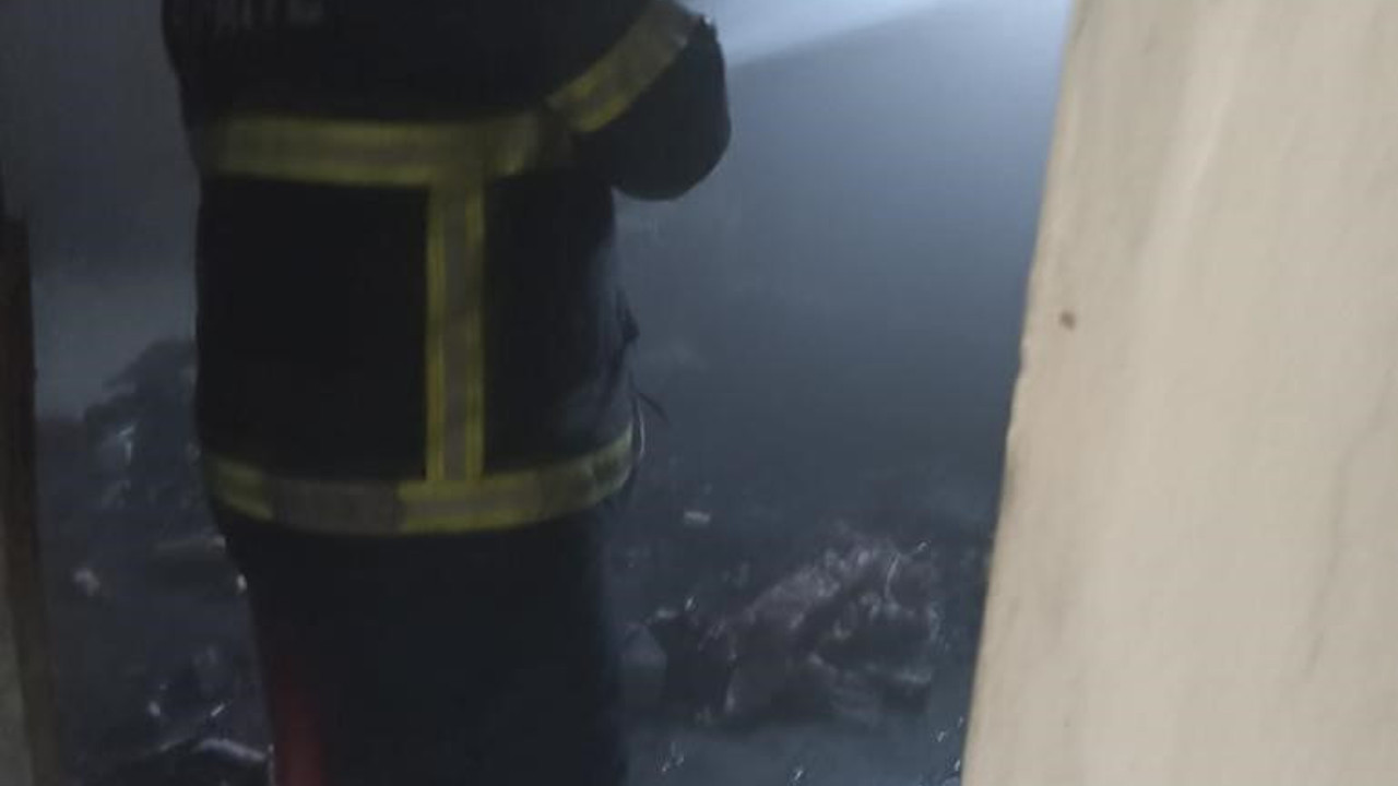 Hatay’daki mesken yangını kontrol altına alındı