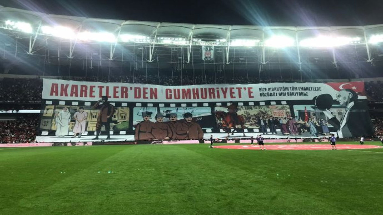 Beşiktaş'tan muhteşem koreografi: Akaretler'den Cumhuriyet'e (31 Ekim 2023)