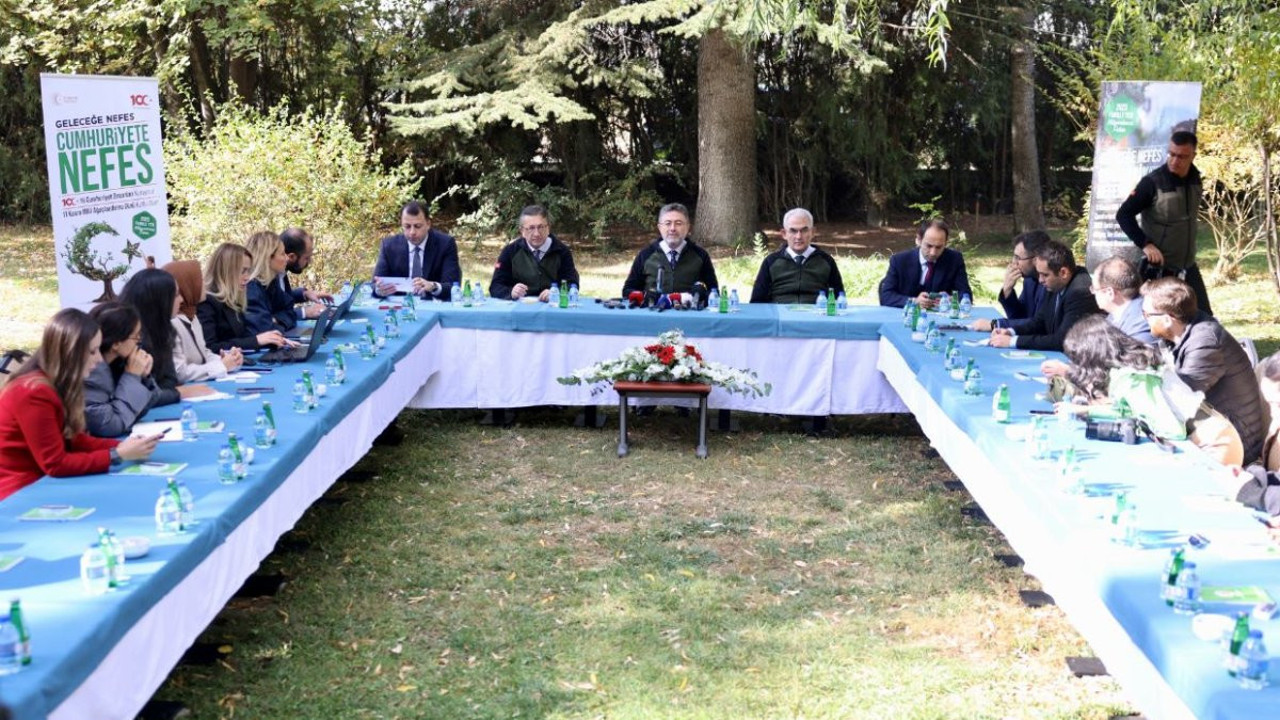 Bakan Yumaklı'dan Cumhuriyet Ormanları açıklaması