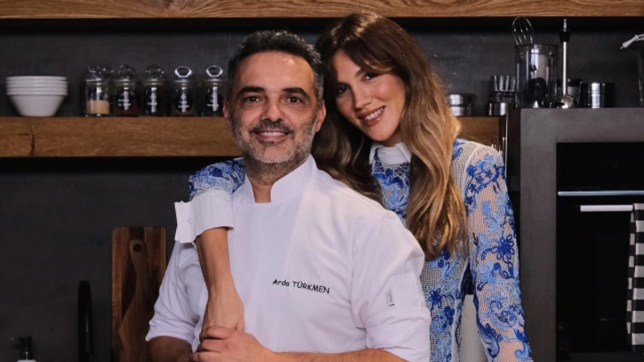 Şef Arda Türkmen'in eşi trafikte dehşeti yaşadı. "Camlara vurdu beni indirmeye çalıştı"