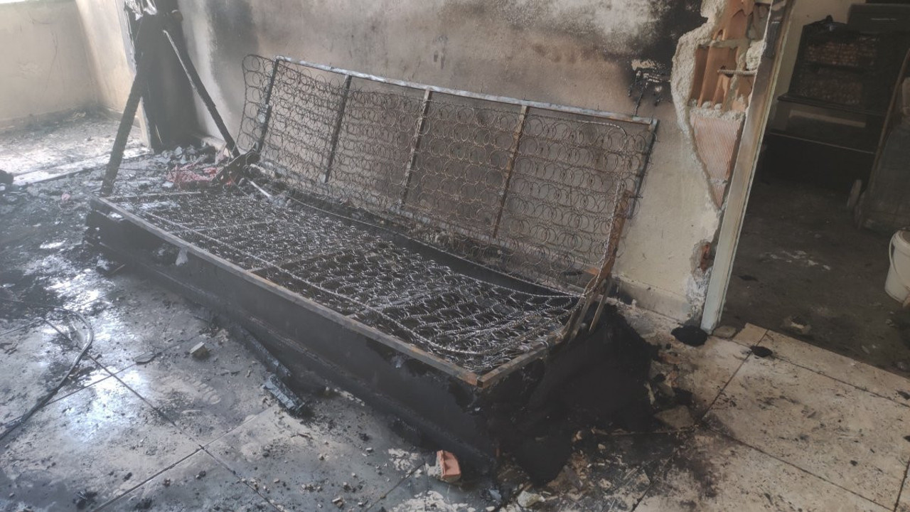 Boşandığı kadını kilitleyip evi ateşe verdi. Sığındığı banyoda ağır yaralı bulundu