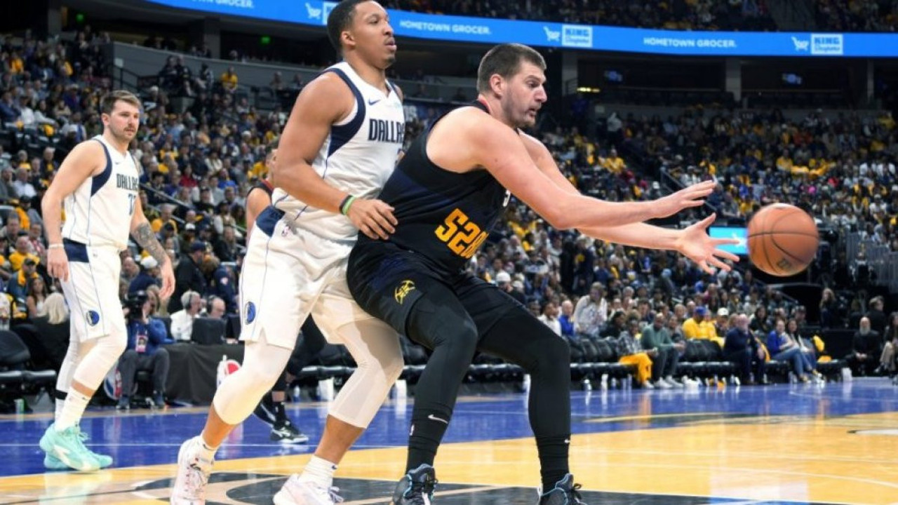 Nikola Jokic ile Luka Doncic düellosundan Denver çıktı