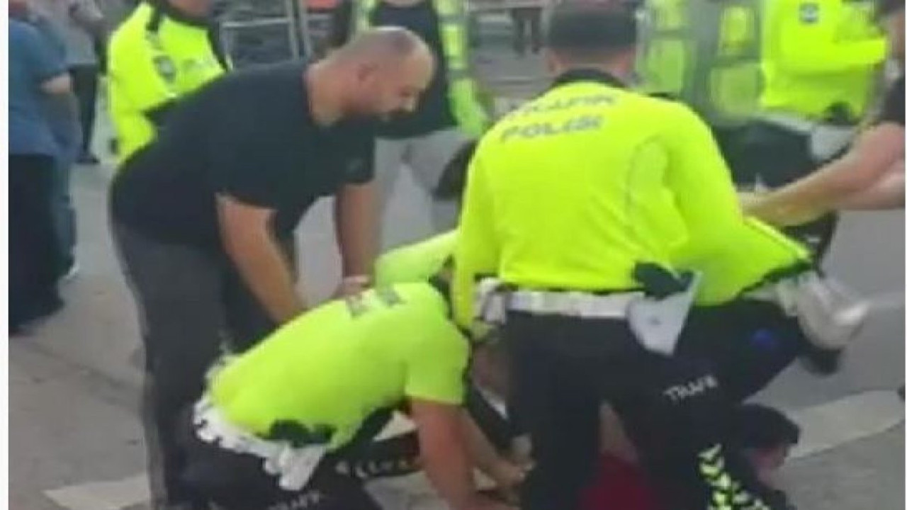 Fenerbahçe-Trabzonspor maçı öncesi Kadıköy'de gergin anlar