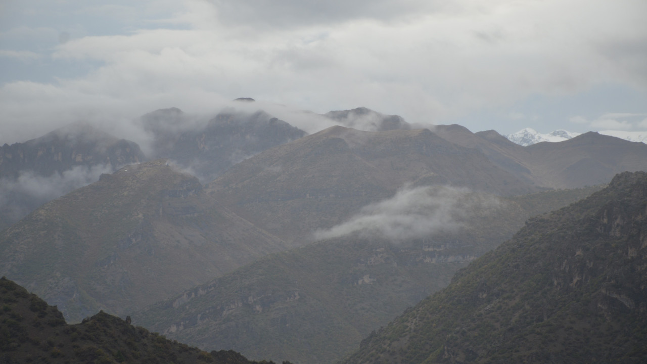Şırnak'ta dağlar beyaza büründü
