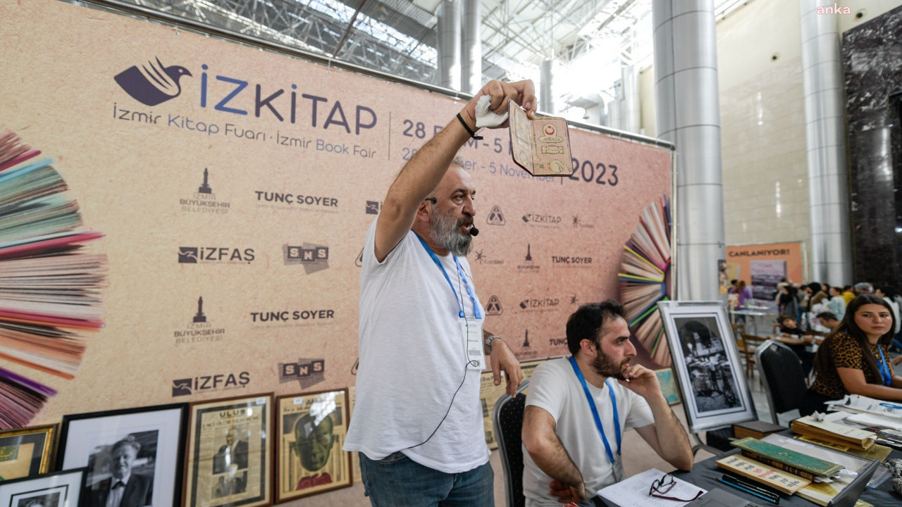 Atatürk'ün imzasını taşıyan o anlamlı eser müzayedede görücüye çıktı