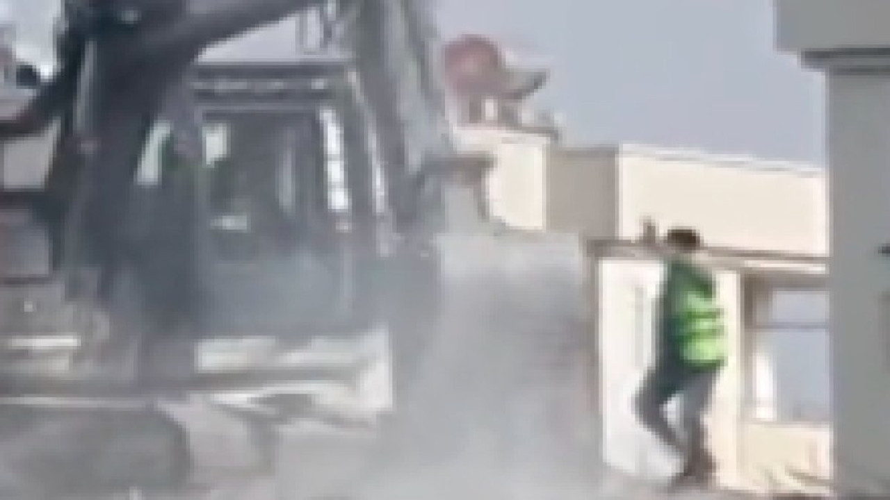 Bu bir "başka ülkede yaşayamam" videosudur. Tabii ki Adana'dan