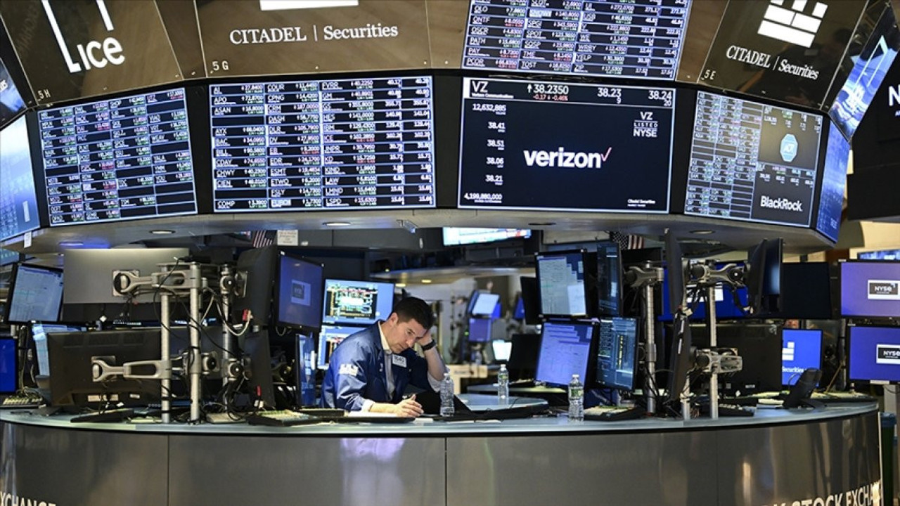 Küresel Piyasalarda kafalar yine karıştı (08 Kasım 2023)