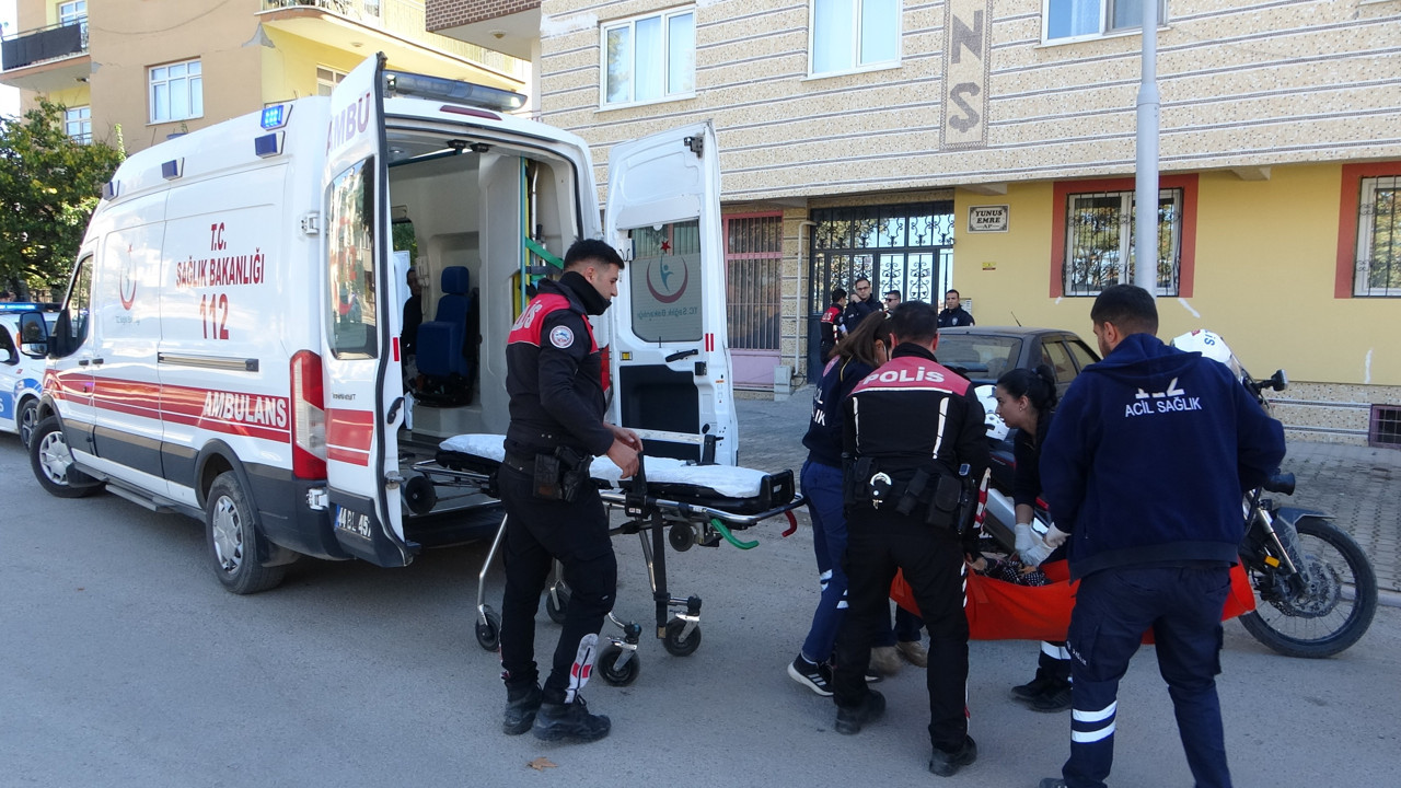 Karısını tüfekle öldürdü