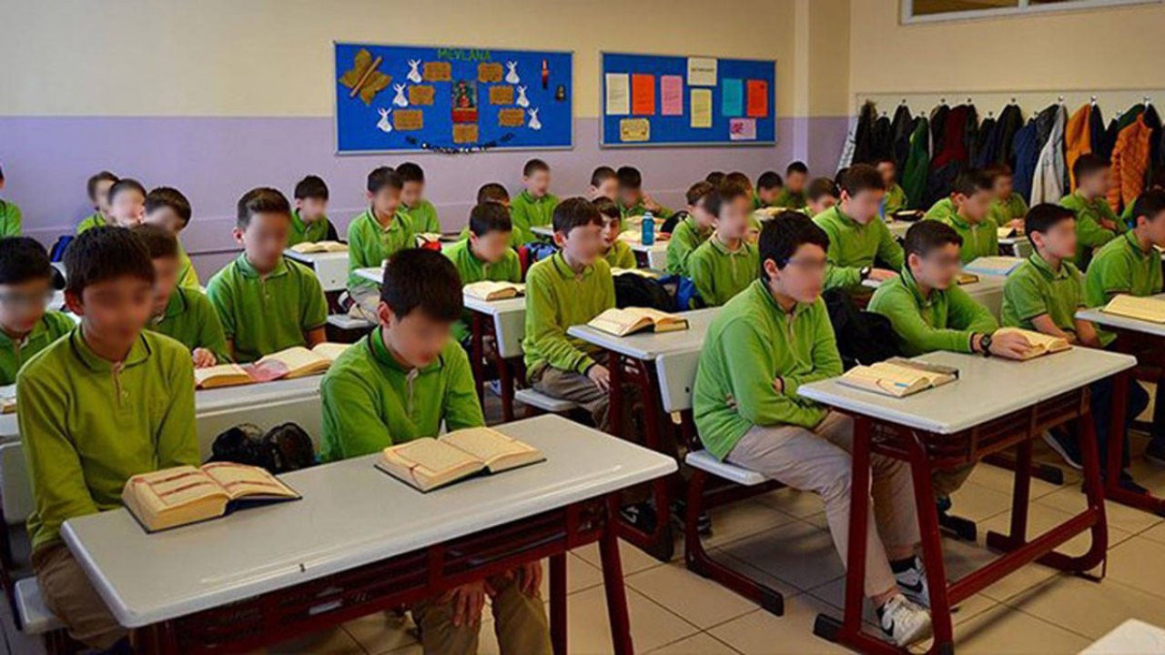 Her derste konu ‘din’ olacak. Türk alimleri yerine İslam alimleri anlatılacak