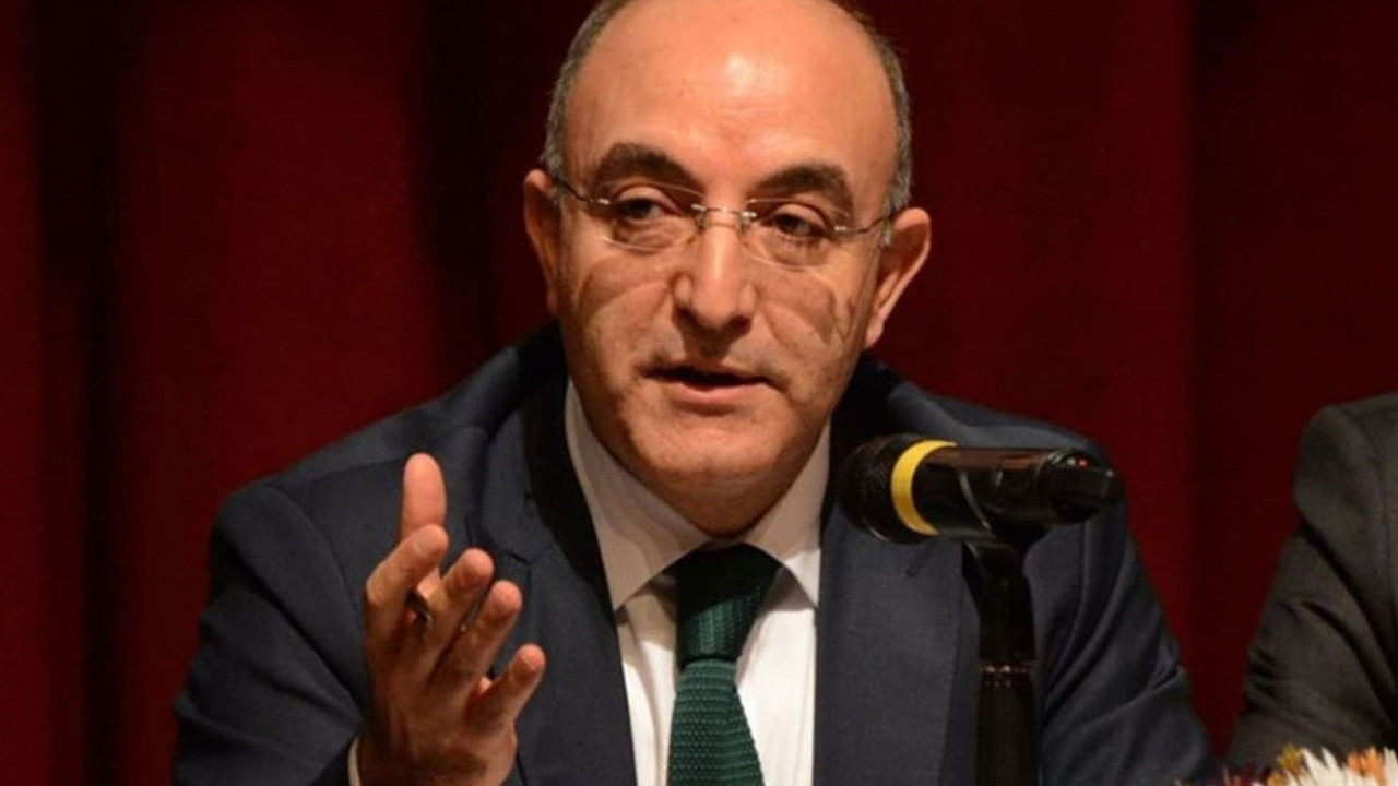 Yargıtay’ı en üst mahkeme olarak ilan eden Erdoğan’ın danışmanı Açıköğretim mezunu çıktı