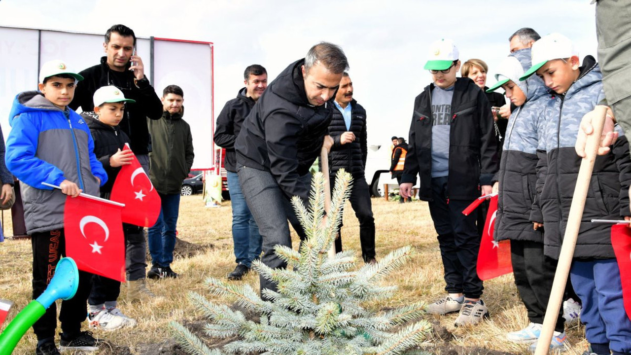 Şehit Kaymakam Muhammet Fatih Safitürk anısına fidan