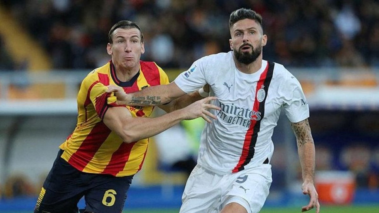 Milan Lecce'ye takıldı