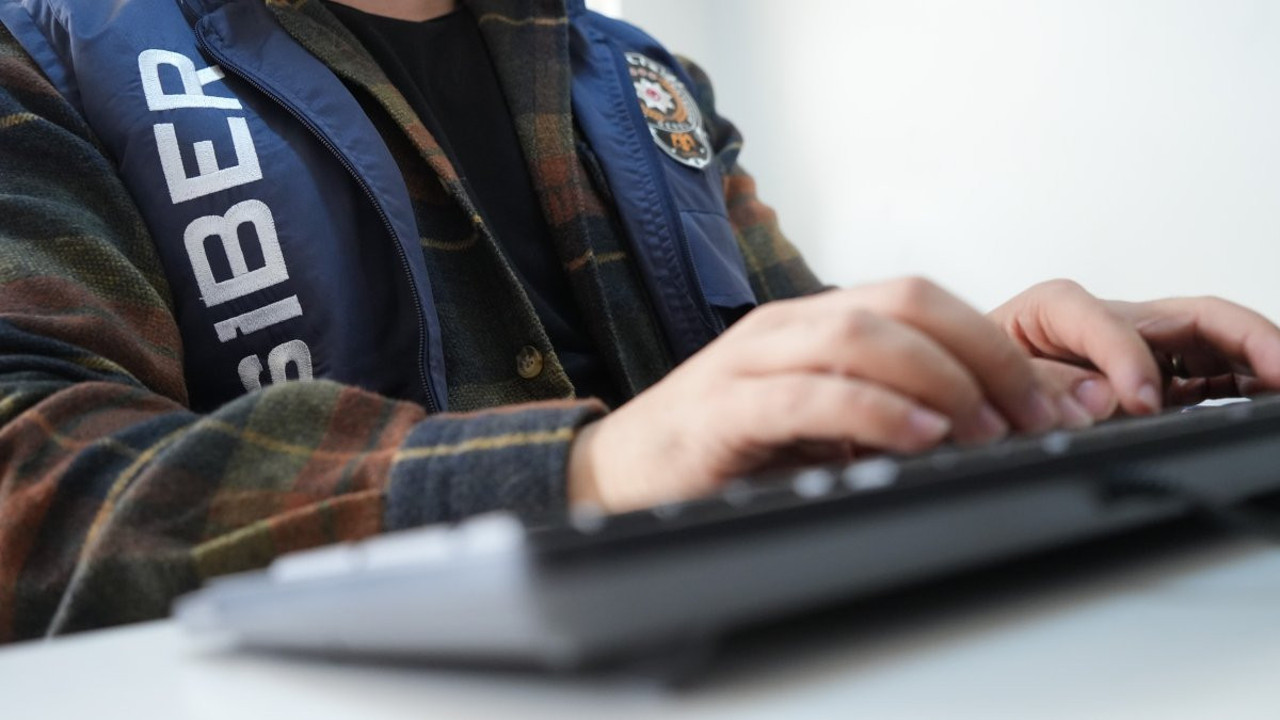 Polis ekiplerinden sanal devriye