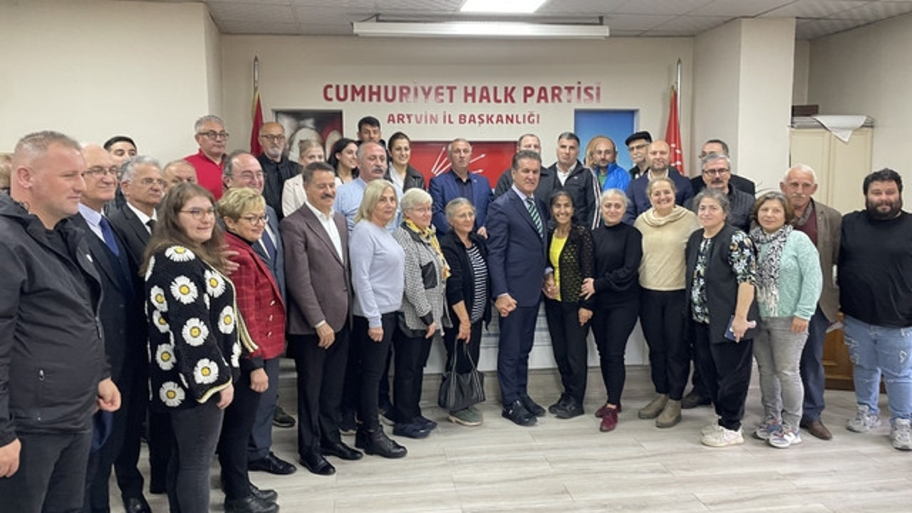 ‘Kılıçdaroğlu giderse CHP baraj altında kalır’ diyen Sarıgül’den Özgür Özel açıklaması