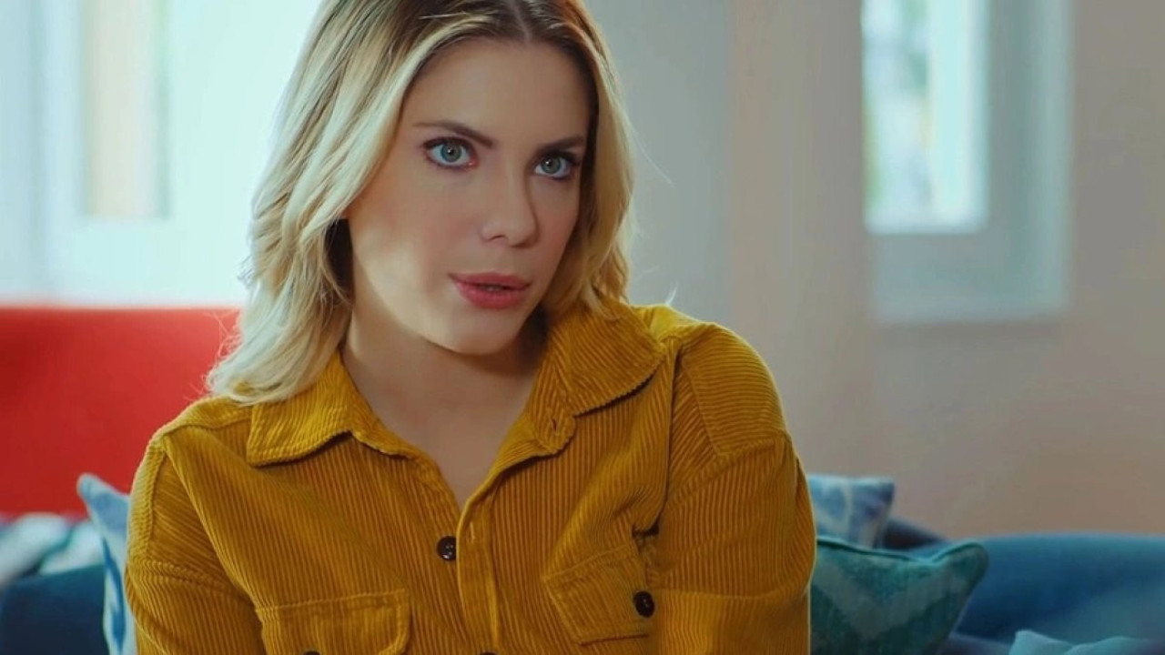 Eda Ece'nin yıllar önce rol aldığı efsane dizi ortaya çıktı. Görünce tanıyamayacaksınız