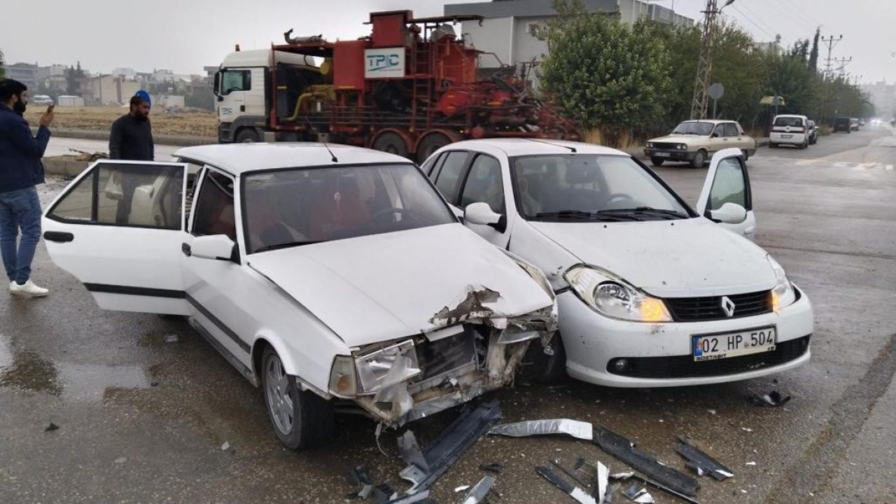 Adıyaman'da trafik kazası: 3 yaralı (17 Kasım 2023)