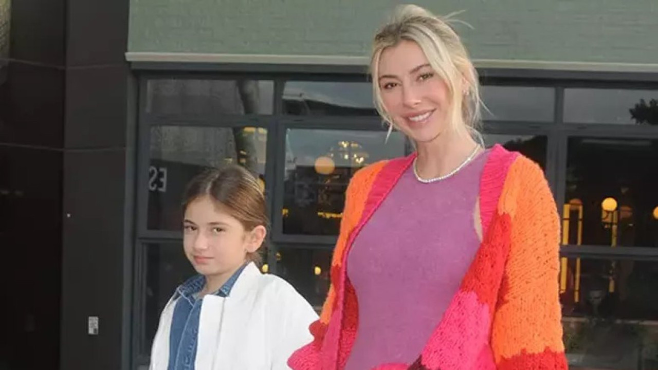 Şeyma Subaşı kızıyla poz verdi. "Her şey yolunda"