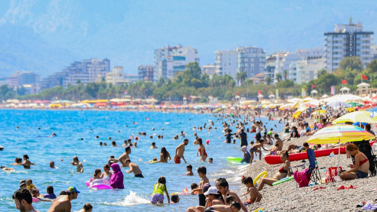 Böylesi ilk kez görüntülendi. Denizin dibine daldığında gördü
