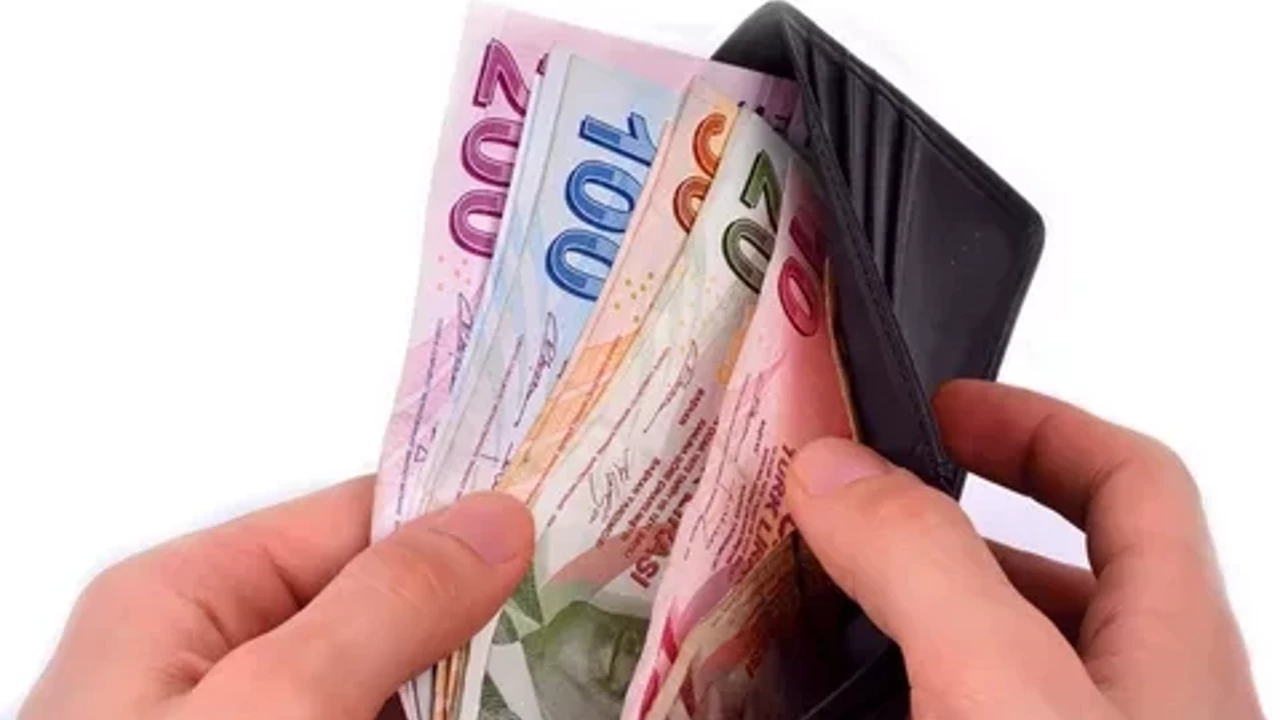 SGK uzmanı asgari ücrete yapılacak net zammı açıkladı. 2025 yılına kadar başka zam yok