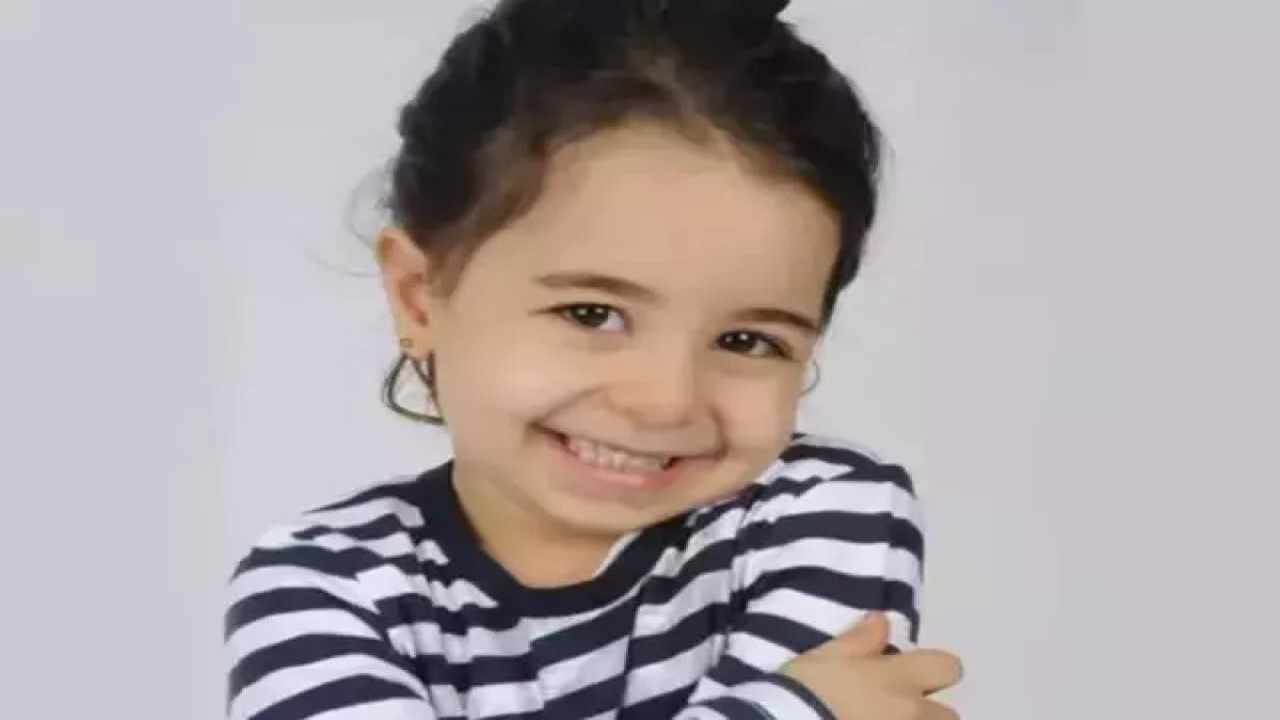 Beren Gökyıldız merakla beklenen diziye dahil oldu. Bir dönemin çocuk yıldızıydı değişimiyle çok konuşulmuştu