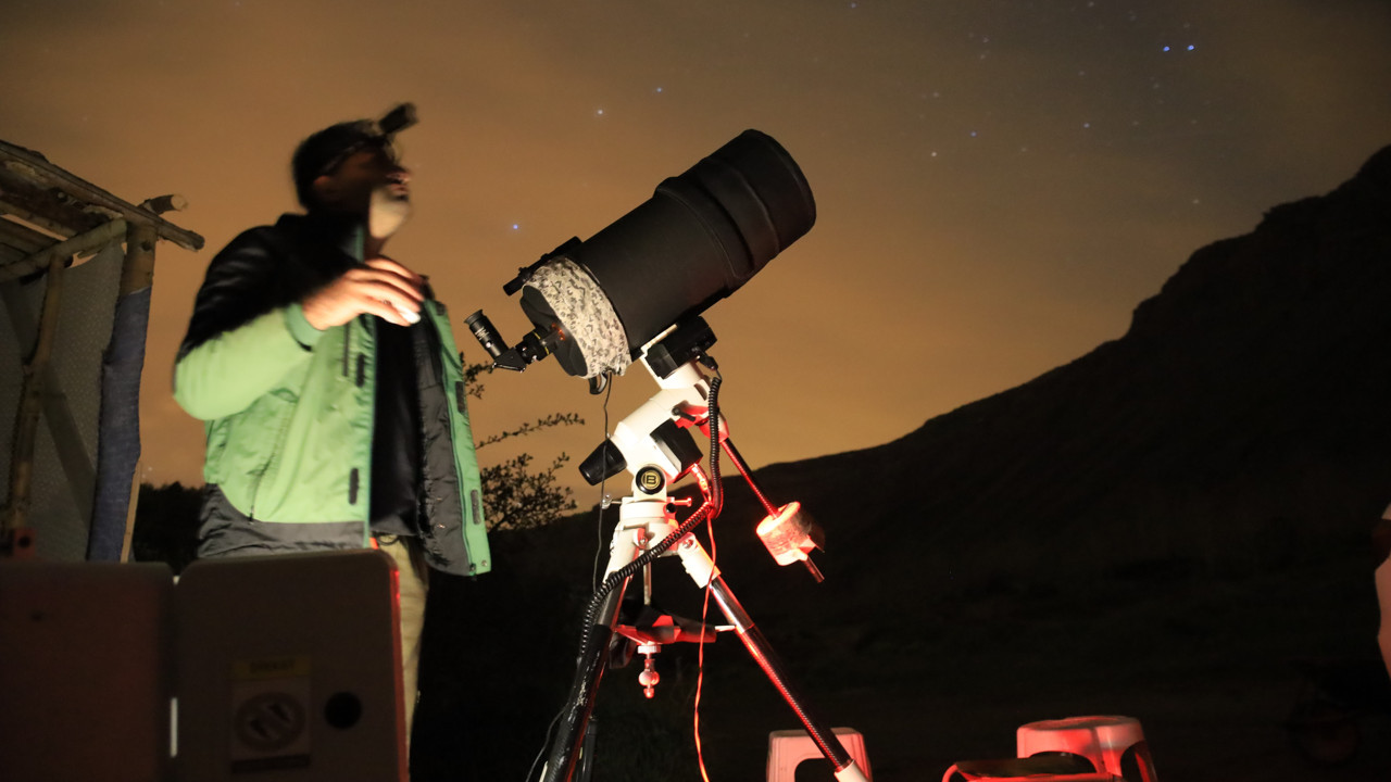 Dondurucu soğuk uzay tutkusundan vazgeçiremedi