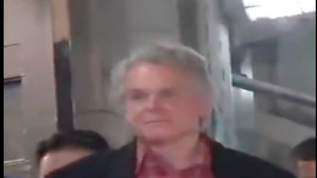 Müslüman satıcıya hakaret eden Obama'nın eski danışmanı gözaltına alındı