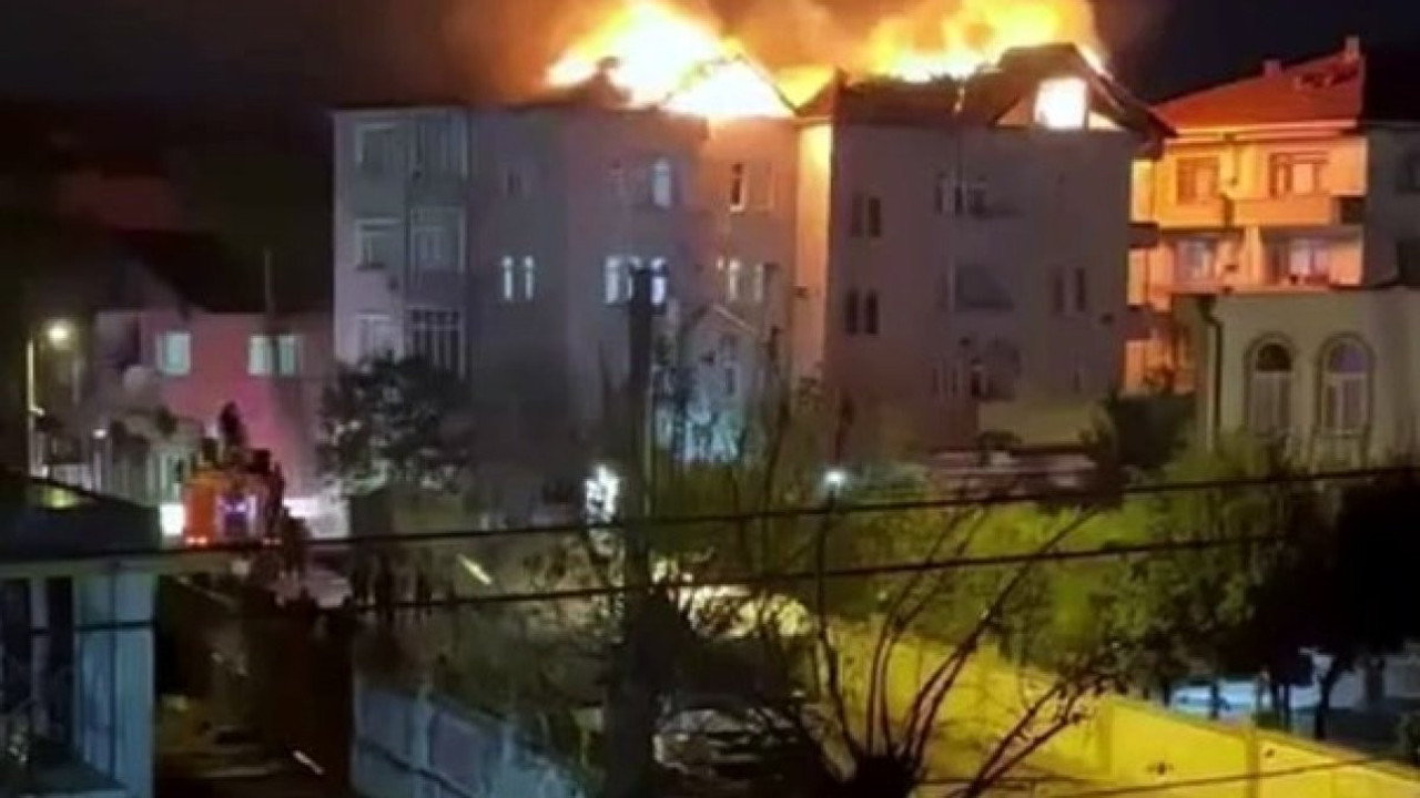 Sakarya’da yangın. Çatı alev alev yandı