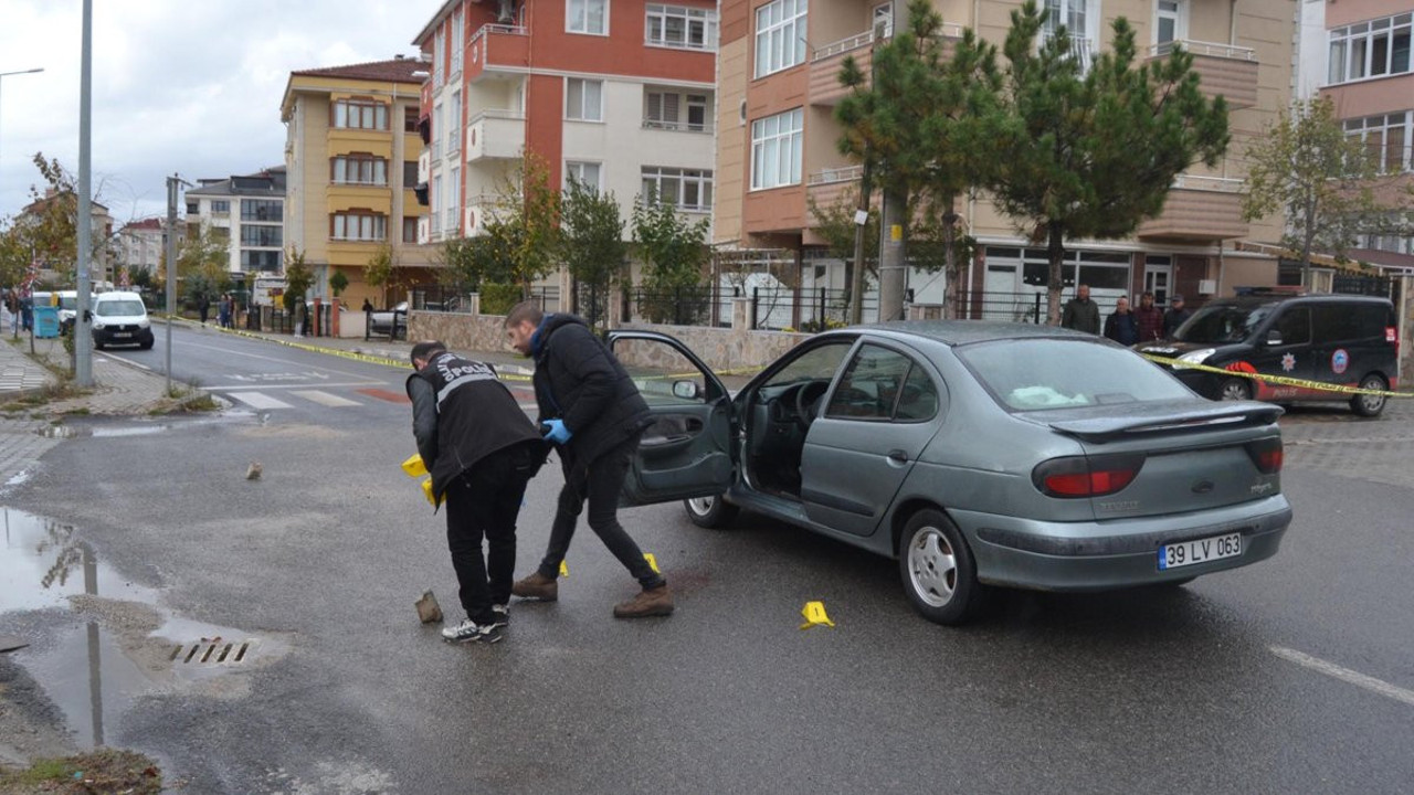 Tartıştığı oğlunu tabanca ile bacağından yaraladı