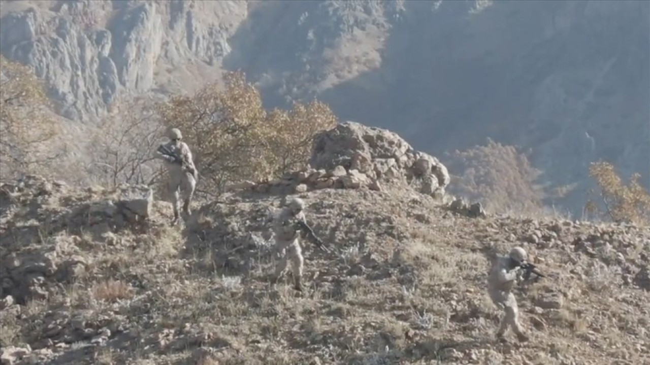 6 ilde terör operasyonu! Bakan Yerlikaya açıkladı: 63 mağara, sığınak ve depo imha edildi