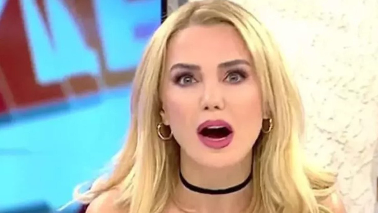 Ece Erken'in Çin isyanı. 'Pis misiniz nesiniz'