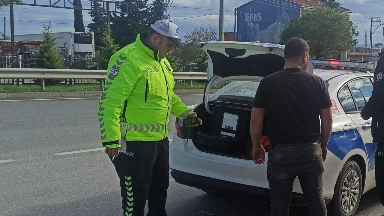 Dur ihtarına uymadı 8 bin liralık cezayı yedi