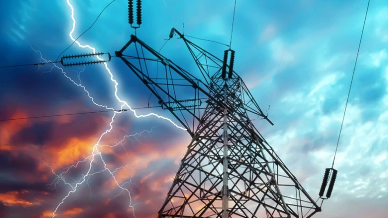 Elektrik neden mavidir? Elektrik mavisi rengi nasıl meydana geldi