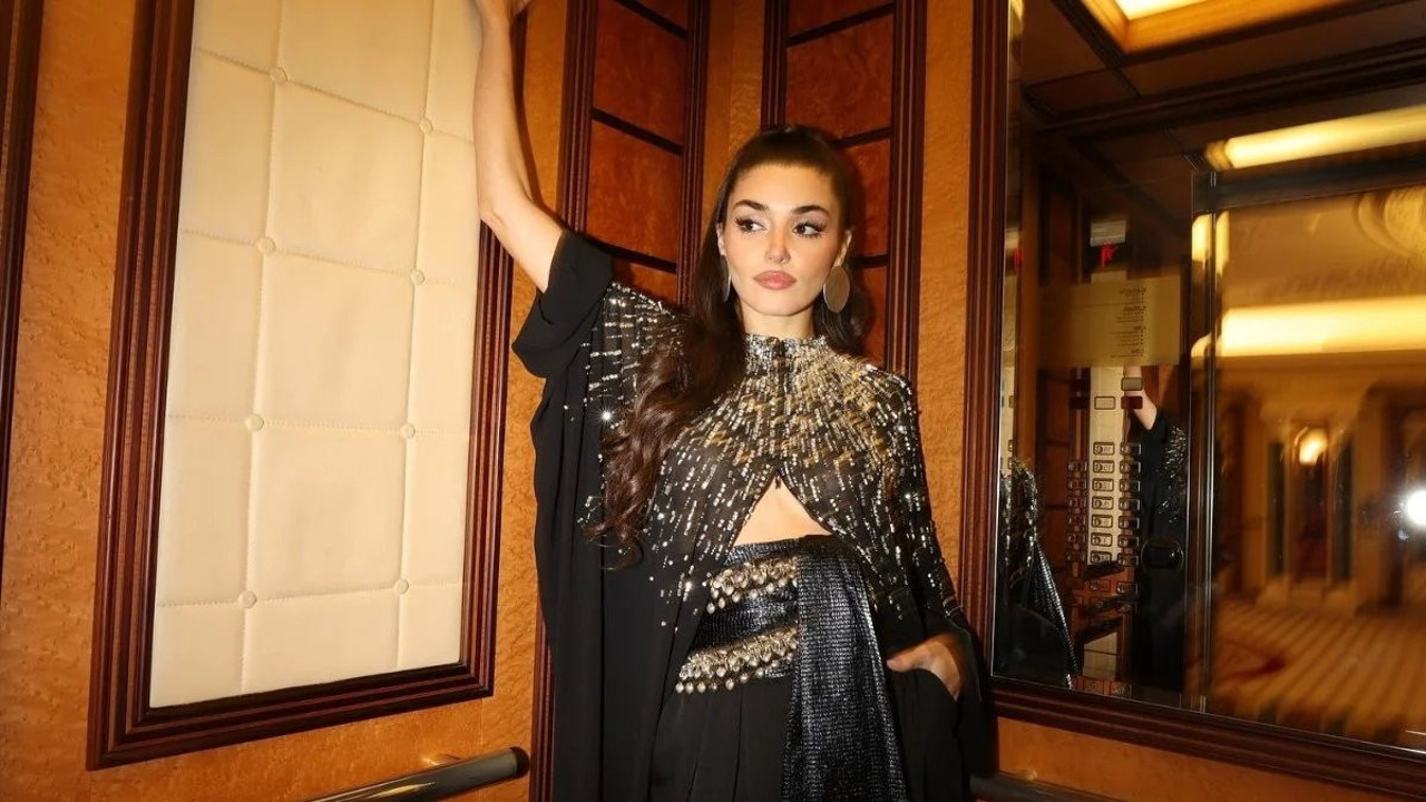 Hande Erçel Suudi Arabistan tarzıyla olay oldu. O detay gözden kaçmadı