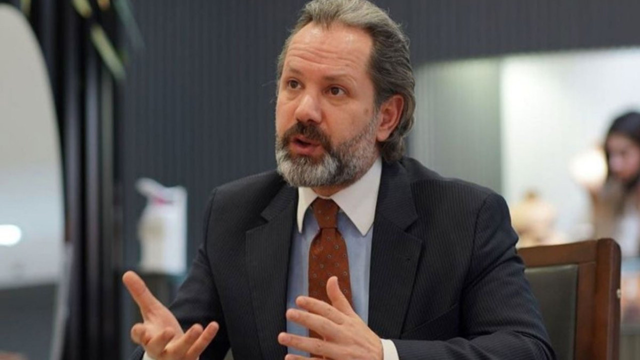 İslam Memiş altın fiyatının düşeceği net tarihi açıkladı. Soğuk duş etkisi yapacak