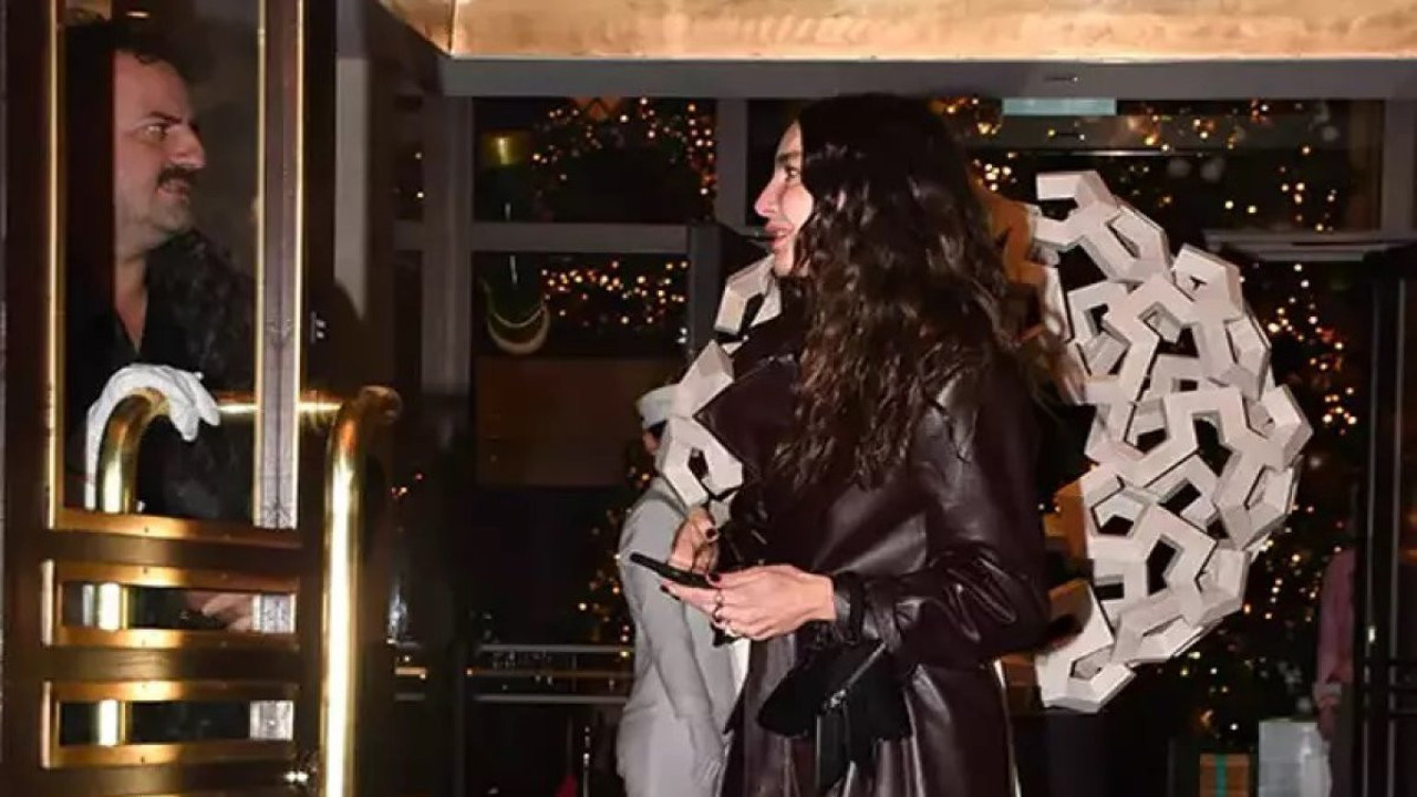 Ece Sükan flaşlar patlayınca panik oldu. 'Sen gelme gazeteciler var'