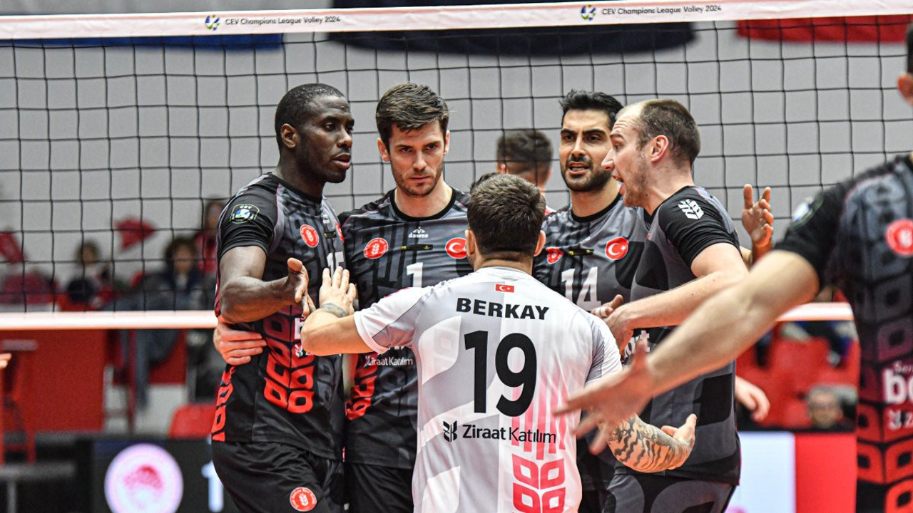 Ziraat Bankkart Yunanistan'dan zaferle dönüyor