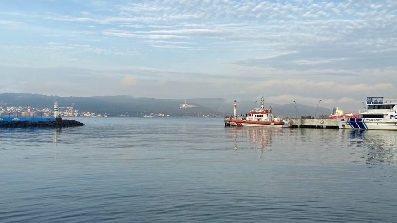 Çanakkale Boğazı gemi geçişlerine açıldı (13 Aralık 2023)