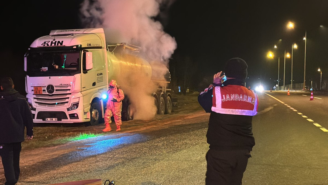 Bolu'da tankerden sızan kimyasal madde alarma geçirdi