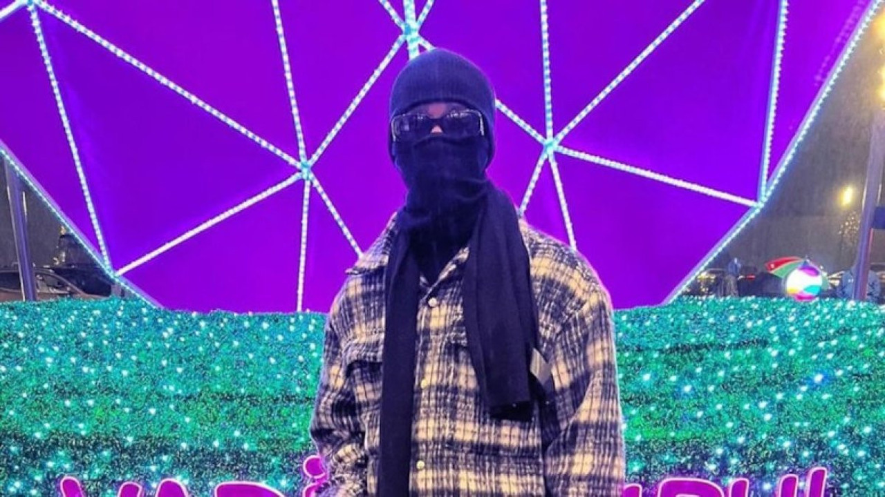 Galatasaraylı futbolcudan tuhaf paylaşım. Bunu neden yaptığını kimse çözemedi