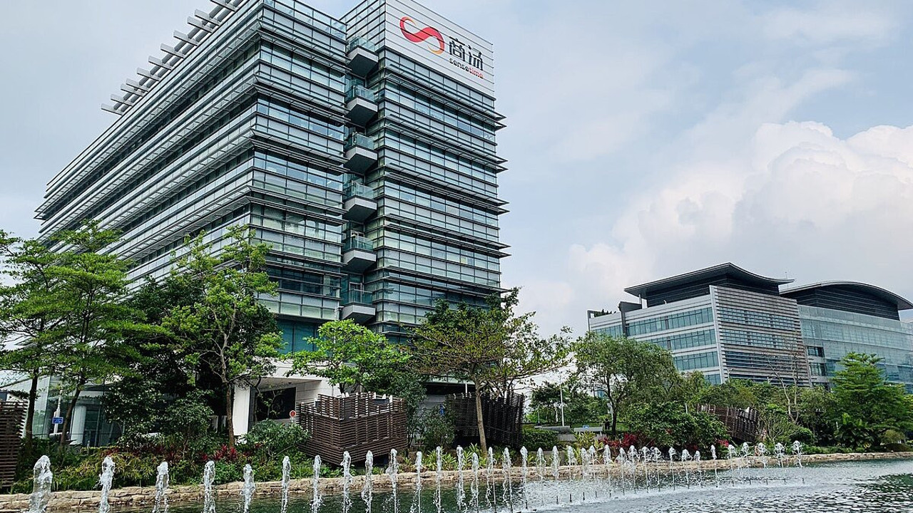 Yapay zeka devinin milyarder kurucusu öldü