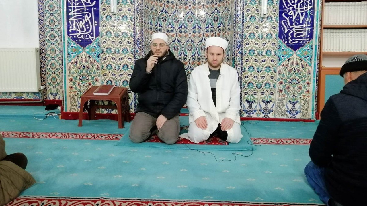 Dumlupınar’da şehitler için dua edildi