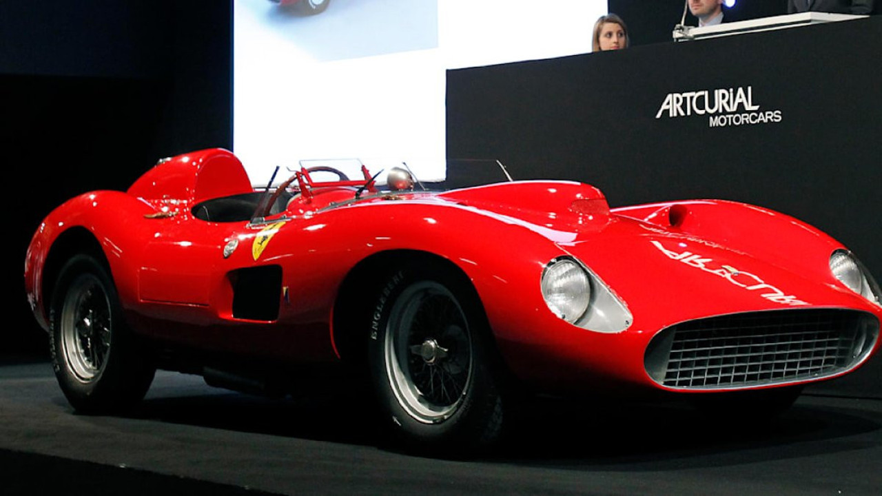 Messi’nin 32 milyon Euroluk Ferrarisi olduğu ortaya çıktı. Dünyada 4 tane var