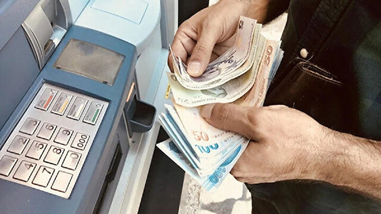 Çalışan emekliye 5 bin lira ikramiye Resmi Gazete'de